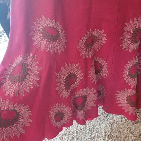 NIE + ZOE ~ Embroidered SUNFLOWERS Pink Flared Linen SKIRT ~ Size 6 ~ EUC - Picture 2 of 4